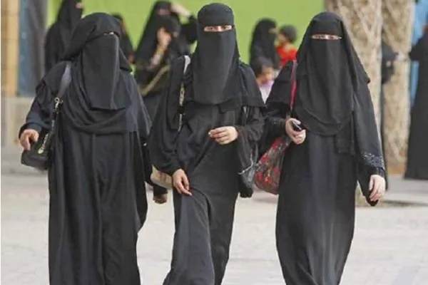 ممنوعیت پوشش برقع و قوانین جنجالی مقابله با افراط‌گرایی در سریلانکا