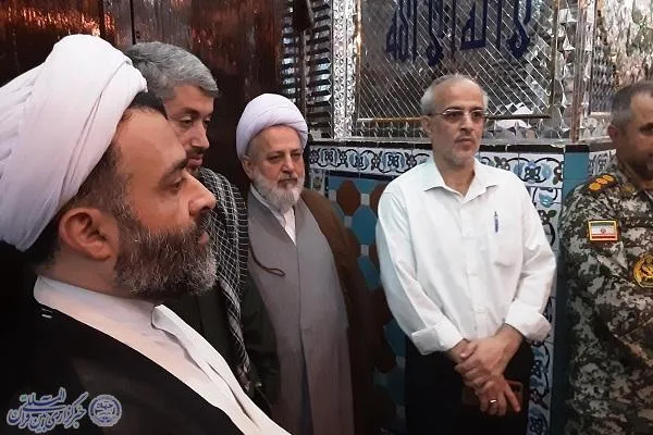 آیین غبارروبی آستان مقدس  امامزاده ابراهیم ع بابلسر همراه با تجلیل منتخبین متسابقین چهل و ششمین دوره مسابقات سراسری قرآن کریم