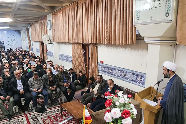 گردهمایی خادمان افتخاری امر به معروف در حرم بانوی کرامت