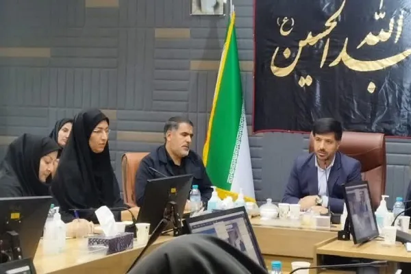 نشست‌های قرارگاه جوانی جمعیت جدی گرفته شود