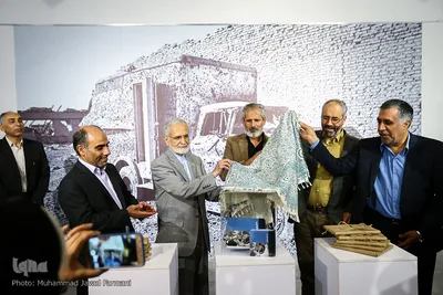 رونمایی از کتاب مصور عکاسان جنگ، ساسان مویدی