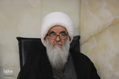 مراسم گرامیداشت رهبر شهید از سوی آیت‌الله مکارم شیرازی

