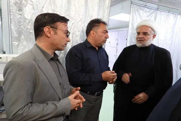 بازدید نماینده ولی‌فقیه در کردستان از بیمارستان صحرایی مرز باشماق