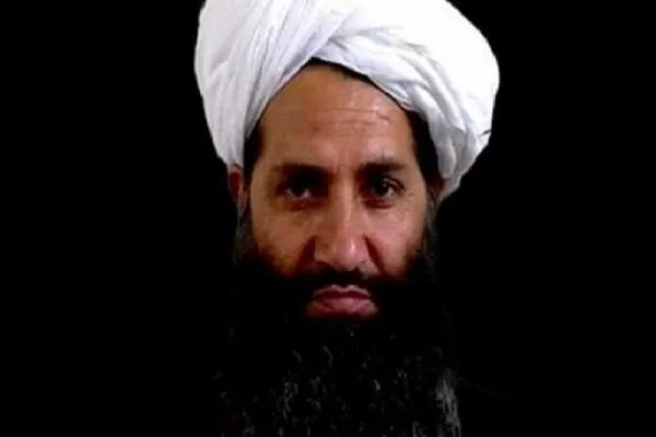 د طالبانومشر د اختلافاتو او قومیت پالنېّه باب د ډډې په اړه خبردارې ورکړ