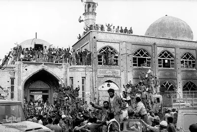 گل‌خاک شهیدان؛ ۸سال حماسه