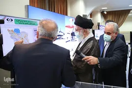 بازدید از نمایشگاه دستاوردهای صنعت هسته‌ای کشور