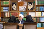 دیدار اقشار مختلف مردم با امام جمعه تبریز