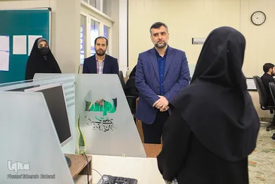 بازدید علی رمضانی مدیرعامل موسسه خانه کتاب از ایکنا
