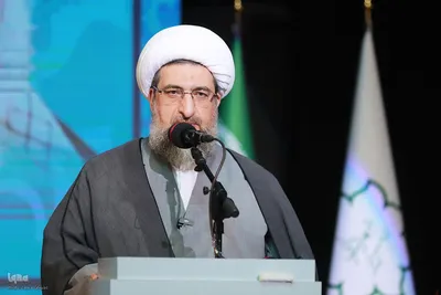 تجلیل از ۲۳ چهره شاخص در چهارمین همایش زنده‌نامان تبریز