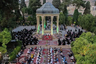 گردهمایی ۶۰۰ حافظ قران در ارامگاه حافظ‎‎