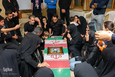 آیین استقبال از پیکر شهدای تازه‌تفحص‌شده در سیمای مرکز اصفهان