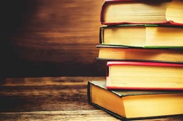 ورود سلبریتی‌ها به بازار کتاب؛ خوب یا بد؟