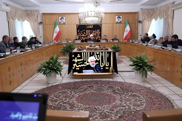 رفع مشکلات مردم به‌ معنای ایستادن در کنار امام حسین(ع) است/ تعهد در برابر تعهد؛ منطق ایران در برجام