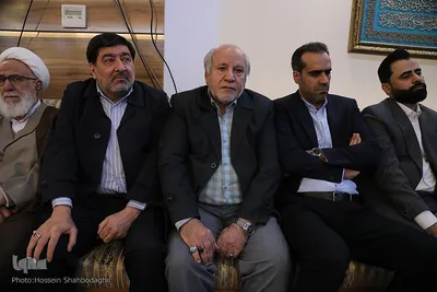 محفل انس با قرآن کریم و سومین آئین تجلیل از قهرمانان قرآنی
