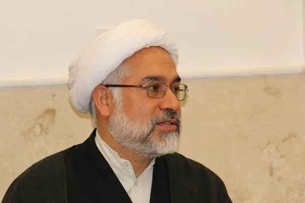 عشق شاکله روابط بین انسان با خداست