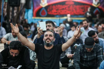 مراسم پرفیض دعای عرفه در گلزار شهدا تهران