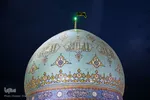 Fahne auf Kuppel der Dschamkarān-Moschee durch eine schwarze Trauerflagge ersetzt