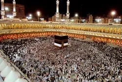 افغانستان ته د افغان حاجیانو د ستنیدلو بهیر پیلیږي