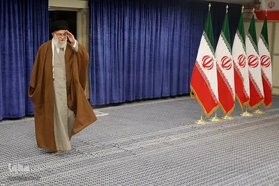 حضور رهبر معظم انقلاب در پای صندوق رأی