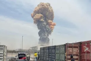 جان باختن ۴ نفر در حادثه انفجار بندرشهید رجایی بندرعباس