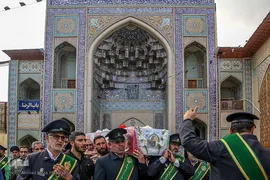 استقبال از پیکر شهید مدافع امنیت در حرم مطهر شاهچراغ(ع)