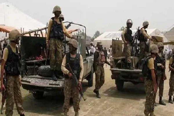 په پاکستان کې په نومبر میاشت کې په بېلابېلو پېښو کې له ۲۴۰ زیات کسان وژل شوي دي