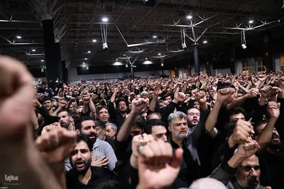 آخرین دیدار خانواده‌های معظم شهدا با رهبر شهید انقلاب