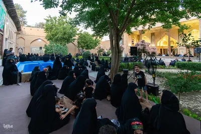 سنت روضه خانگی در خانه تاریخی شیخ‌الاسلام اصفهان