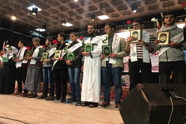 تكريم 627 حافظاً وحافظة لكتاب الله في غزة
