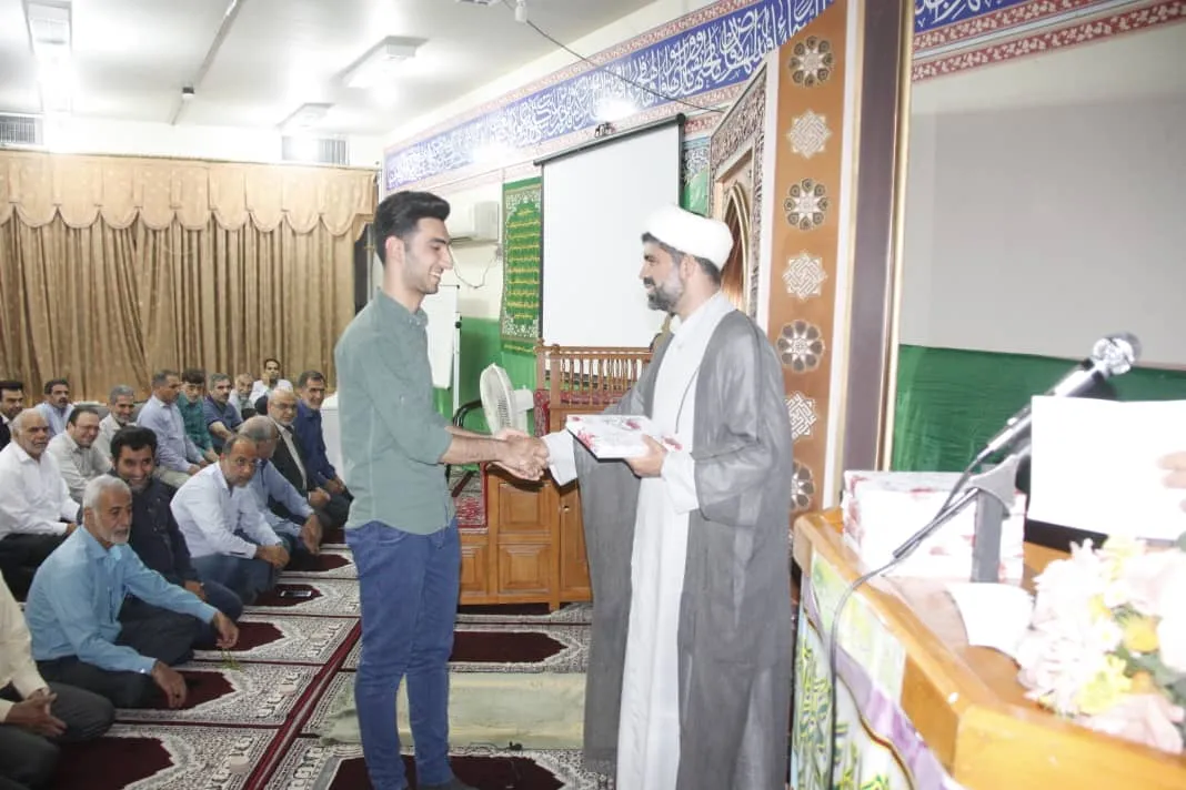 سی‌وهشتمین محفل انس با قرآن در مخابرات خوزستان