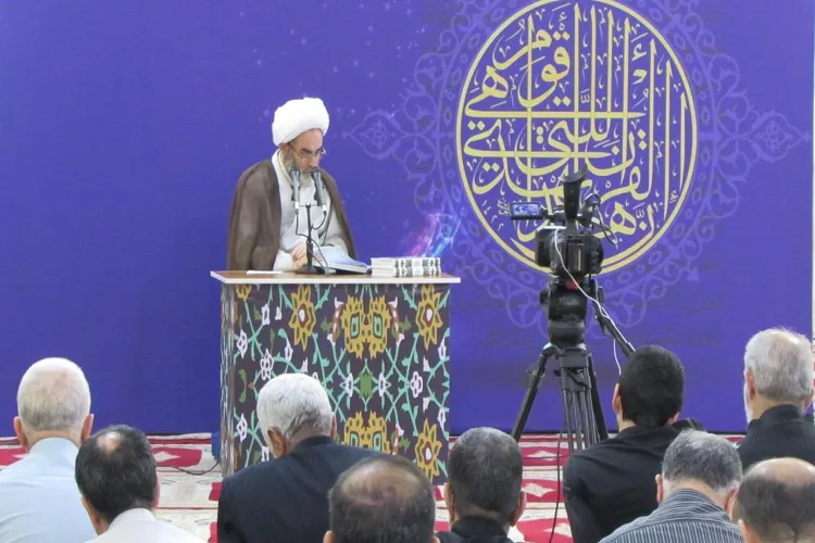 ادعیه ائمه اطهار(ع) موجب تکامل انسان می‌شود