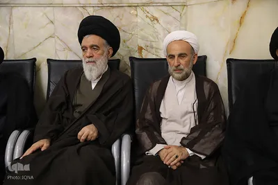 مراسم گرامیداشت رهبر شهید از سوی آیت‌الله مکارم شیرازی
