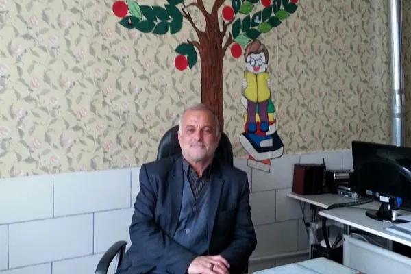 تنها مدرسه ‌قرآن‌ شهرکرد در انتظار کمک خیران/ از آموزش قرآن در مسجد تا تربیت ‌۱۲۰ مربی