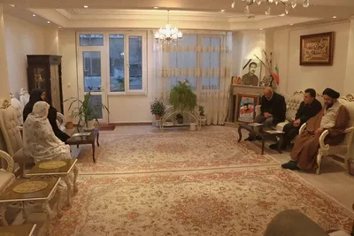 دیدار شهردار تبریز با خانواده شهیدان