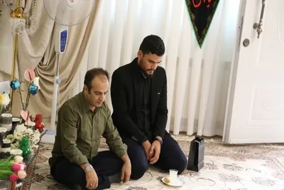 دیدار دانشگاهیان لرستان با خانواده شهید «امیرحسین طولابی»