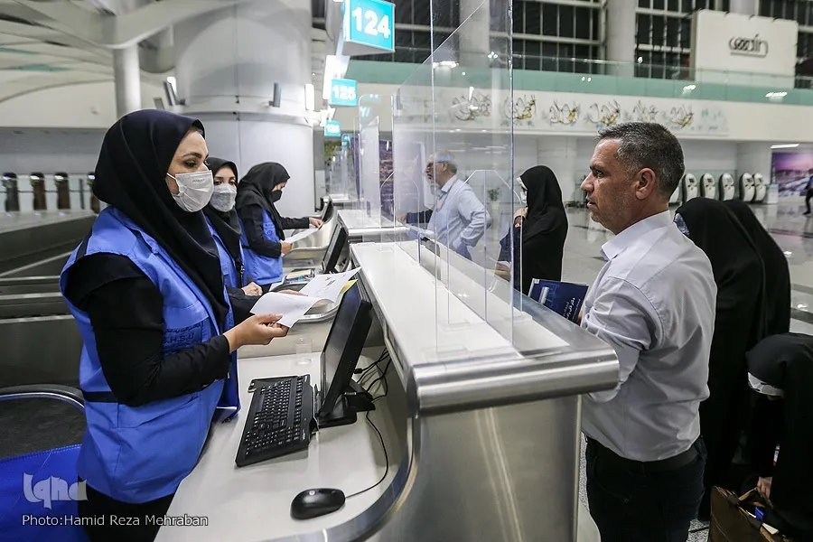 تفويج أول قافلة للحجاج الايرانيين الى الديار المقدسة