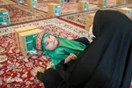 دستان کوچک «شیرخوارگان حسینی » یاری دهنده نیازمندان