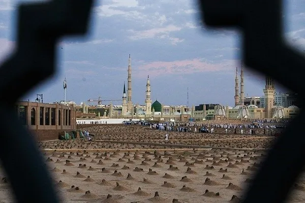 نگاهی به تاریخ قبرستان بقیع به بهانه سالروز تخریب حرم ائمه معصومین(ع)
