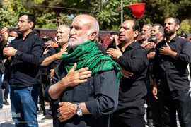 آیین پیاده‌روی جاماندگان اربعین حسینی در کرج