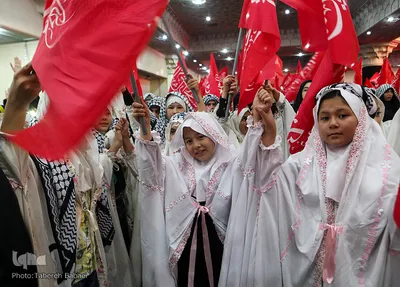 تجمع هشت هزار نفره «هیئات نوجوانان آرمانی»