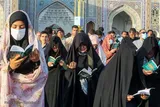عرفه در آستان خورشید؛ وقتی صحن‌های رضوی بوی دعا گرفت