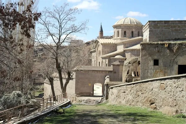17 asırlık 'Küçük Ayasofya' ziyaretçilerini bekliyor