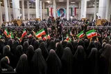 اجتماع بانوان «میثاق انقلابی» در حرم  شاهچراغ (ع)