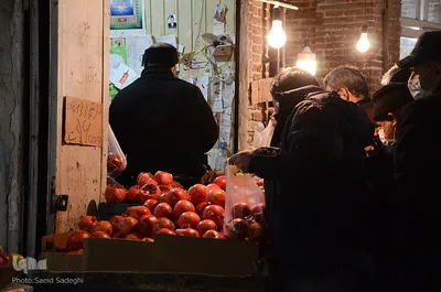 حال و هوای بازار تبریز در آخرین ساعات شروع شب یلدا