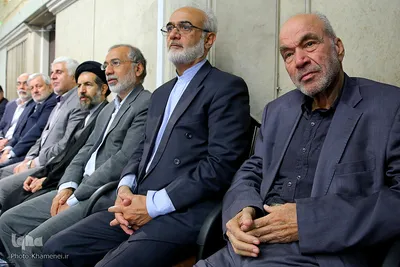 دیدار جمعی از اساتید دانشگاه‌ها با رهبرمعظم انقلاب