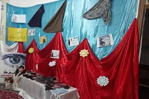نمایشگاه «اسوه‌های نجابت» به همت مؤسسه طاها دهلران برپا شد