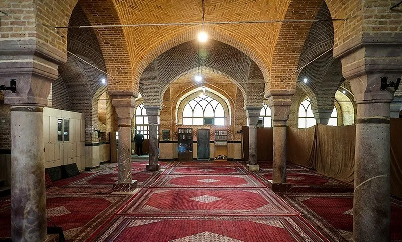 ماجرای انزوای تدریجی یک مسجد در شلوغی‌های پایتخت