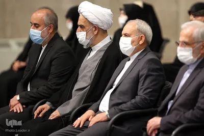 دیدار سفیران و مسئولان وزارت امور خارجه با رهبر انقلاب
