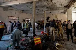 Pakistan : une bombe dans une école coranique à Peshawar