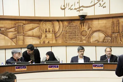 حضور استاندار در صحن علنی شورای اسلامی یزد